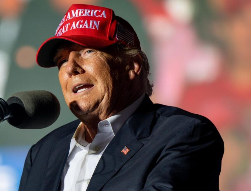 TRUMP Donald Trump rallies in North Carolina as Tragedy takes over his Candidate